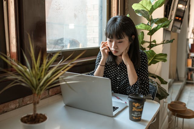 The Ultimate Guide to Choosing a Domain Name for Your Tech Startup: Mastering Tech Domains, Naming for SaaS, and .com Availability Tips