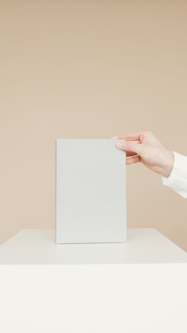 How to Choose a Brand Name with a Matching .Com Domain (and Avoid Regret): 2025 Naming Tips for Startups